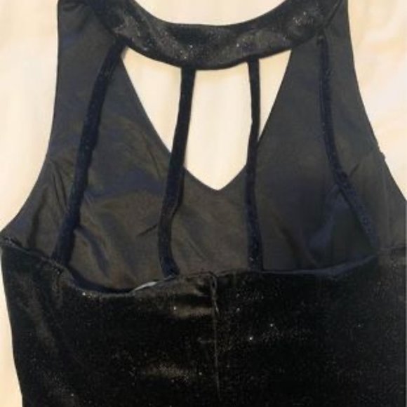 Forever 21 Sparkly Velvet Dress in a Size Small - Picture 2 of 2